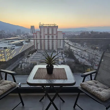 Skyline 12 East Gate Apartment