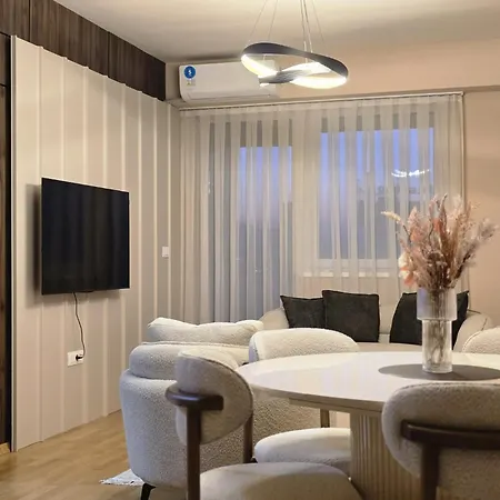 Skyline 12 East Gate Appartement *